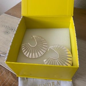 Kendra Scott Deanne Silver Hoop Earrings